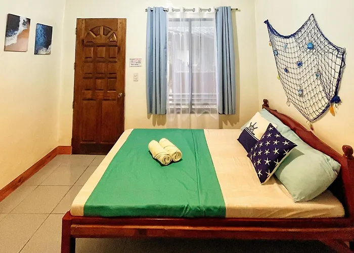 Lodge Comfortable Near The And Town Center With Free Parking By Bantayan Paw And Palm